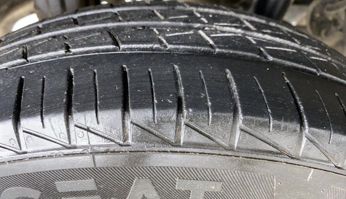 2021 Maruti Alto LXI CNG, CNG, Manual, 23,899 km, Right Rear Tyre Tread