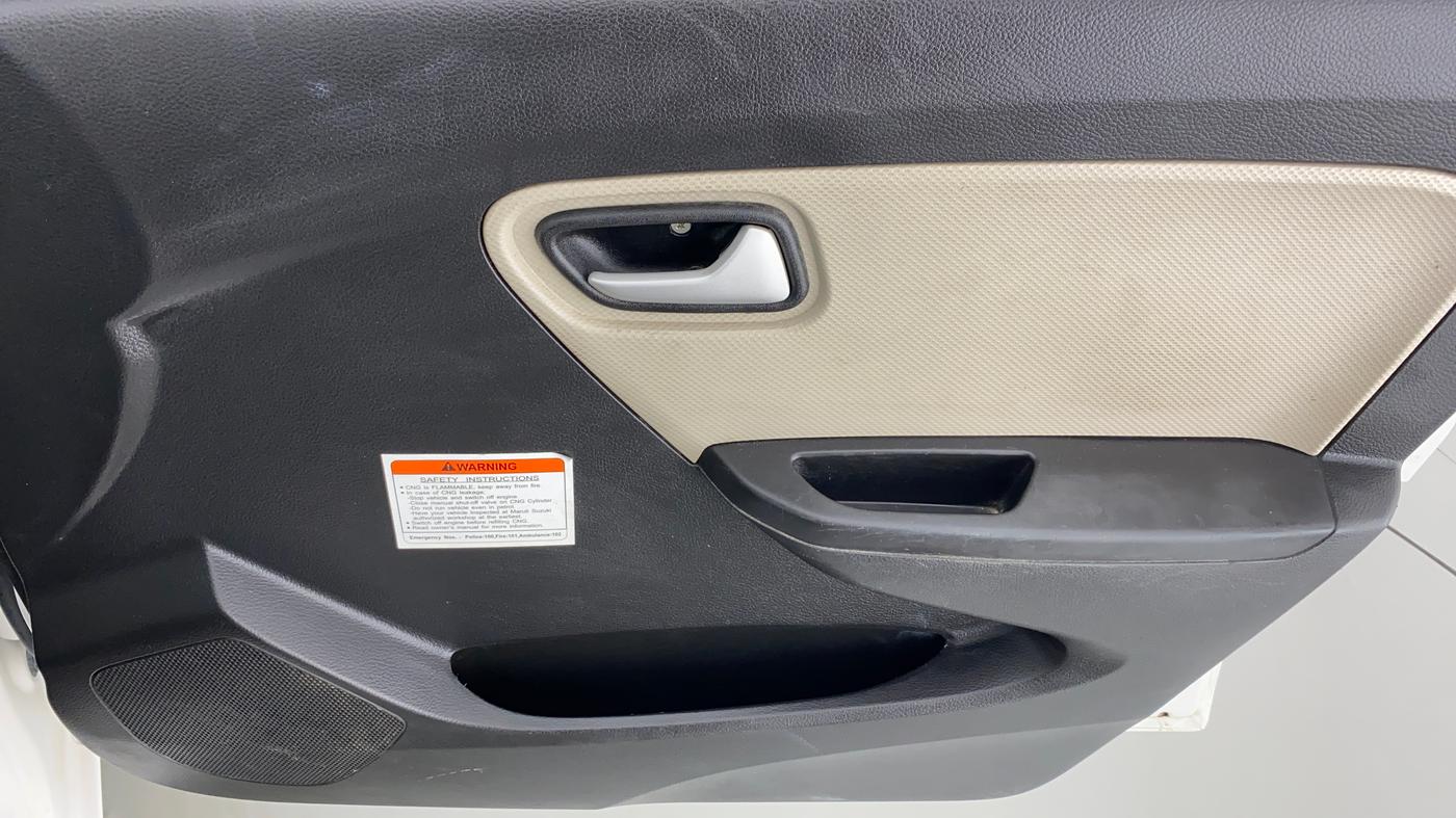 2021 Maruti Alto LXI CNG, CNG, Manual, 23,899 km, Driver Side Door Panels Control