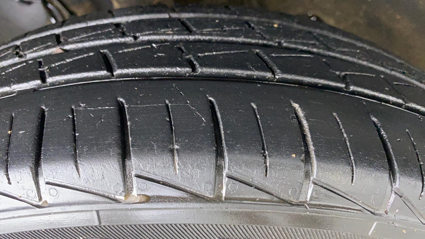 2021 Maruti Alto LXI CNG, CNG, Manual, 23,899 km, Left Rear Tyre Tread