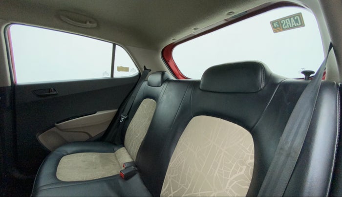 2018 Hyundai Grand i10 MAGNA 1.2 KAPPA VTVT, Petrol, Manual, 25,981 km, Right Side Rear Door Cabin