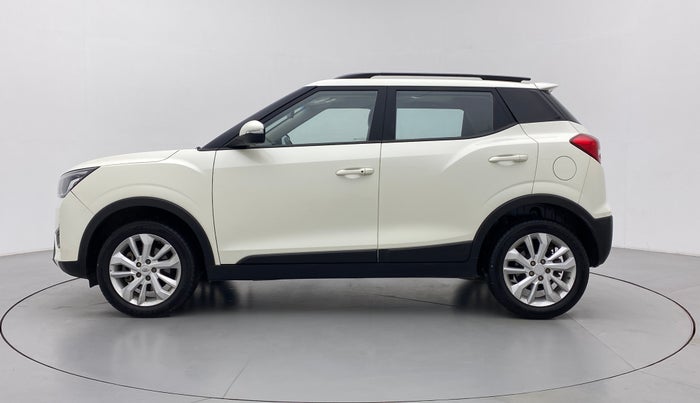 2021 Mahindra XUV300 W8 DIESEL MT, Diesel, Manual, 33,960 km, Left Side