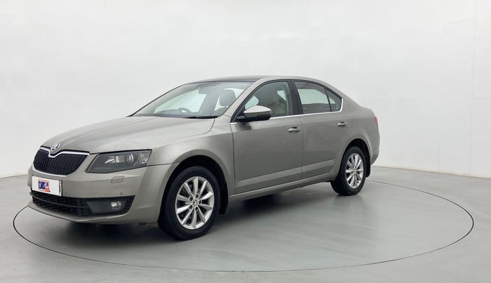 2015 Skoda Octavia ELEGANCE 2.0 TDI AT, Diesel, Automatic, 81,999 km, Left Front Diagonal