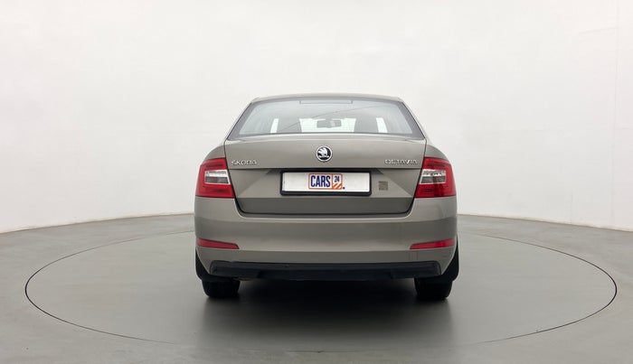 2015 Skoda Octavia ELEGANCE 2.0 TDI AT, Diesel, Automatic, 81,999 km, Back/Rear