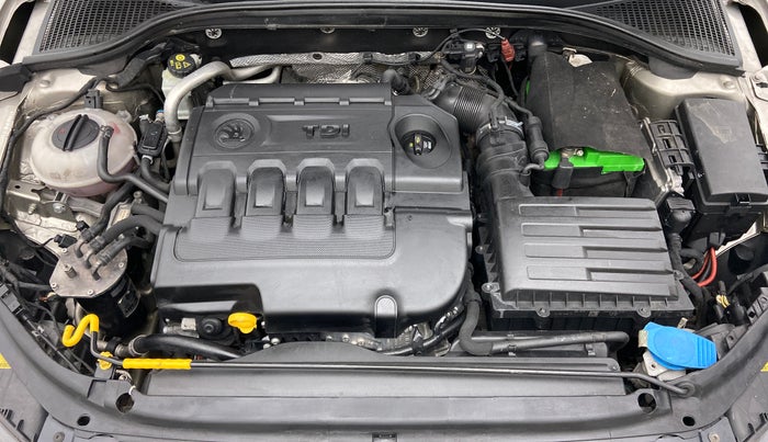 2015 Skoda Octavia ELEGANCE 2.0 TDI AT, Diesel, Automatic, 81,999 km, Open Bonet
