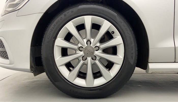 2014 Audi A6 35 TDI S LINE, Diesel, Automatic, 73,443 km, Left Front Wheel