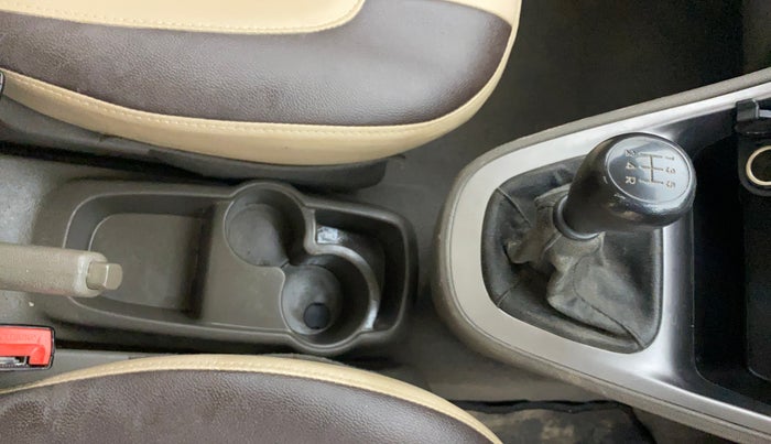 2015 Hyundai i10 MAGNA 1.1, Petrol, Manual, 51,972 km, Gear Lever