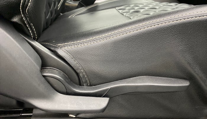 2020 Maruti Baleno ZETA PETROL 1.2, Petrol, Manual, 20,651 km, Driver Side Adjustment Panel
