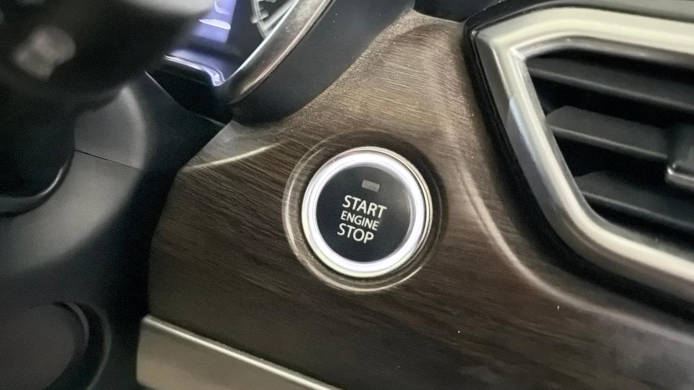2019 Tata Harrier XZ 2.0L DUAL TONE, Diesel, Manual, 42,040 km, Keyless Start/ Stop Button