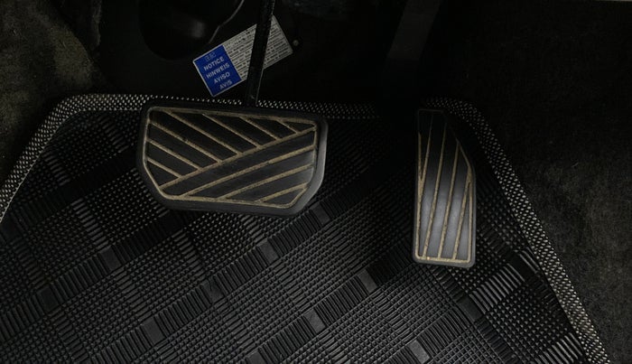 2017 Maruti Celerio ZXI AMT, Petrol, Automatic, 54,763 km, Pedals