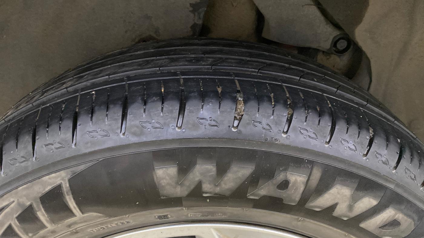 2024 Tata Harrier PURE PLUS, Diesel, Manual, 35,041 km, Right Rear Tyre Tread