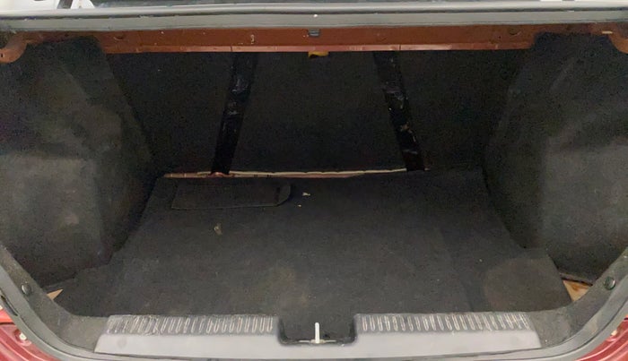 2017 Maruti Dzire ZDI, Diesel, Manual, 64,908 km, Boot Inside