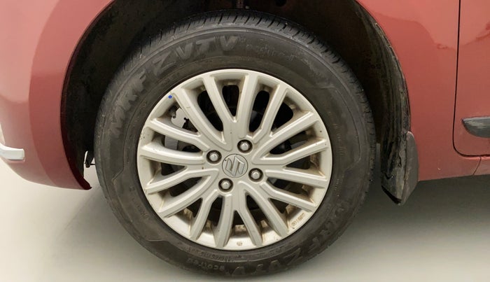 2017 Maruti Dzire ZDI, Diesel, Manual, 64,908 km, Left Front Wheel