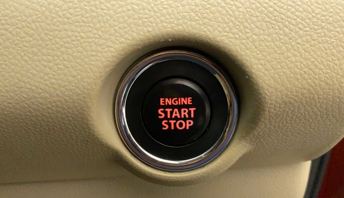 2017 Maruti Dzire ZDI, Diesel, Manual, 64,908 km, Keyless Start/ Stop Button