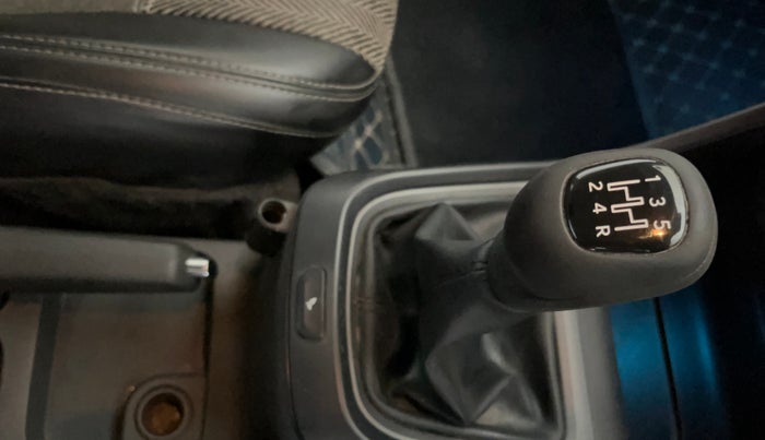 2020 Tata ALTROZ XT PETROL, Petrol, Manual, 79,992 km, Gear Lever