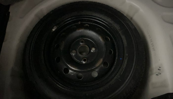 2020 Maruti Swift VXI, Petrol, Manual, 73,929 km, Spare Tyre
