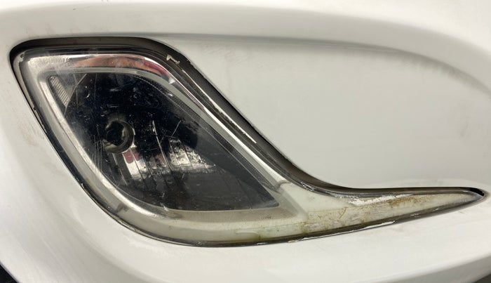 2014 Hyundai Verna FLUIDIC 1.6 VTVT SX AT, Petrol, Automatic, 66,351 km, Right fog light - Not working