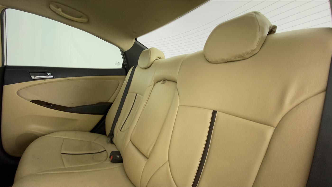 2014 Hyundai Verna FLUIDIC 1.6 VTVT SX AT, Petrol, Automatic, 66,351 km, Right Side Rear Door Cabin