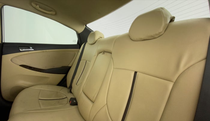 2014 Hyundai Verna FLUIDIC 1.6 VTVT SX AT, Petrol, Automatic, 66,351 km, Right Side Rear Door Cabin