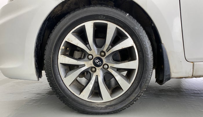2014 Hyundai Verna FLUIDIC 1.6 VTVT SX AT, Petrol, Automatic, 66,351 km, Left Front Wheel