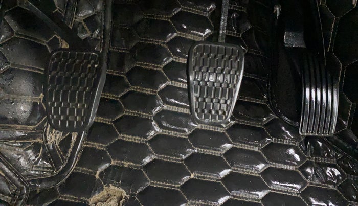 2018 Tata NEXON XZ PLUS DIESEL, Diesel, Manual, 1,27,851 km, Pedals