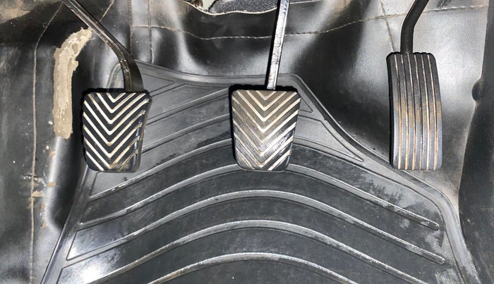 2018 Hyundai Creta SX 1.6 PETROL DUAL TONE, Petrol, Manual, 41,824 km, Pedals