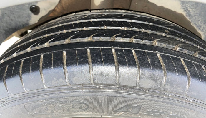 2018 Hyundai Creta SX 1.6 PETROL DUAL TONE, Petrol, Manual, 41,824 km, Right Rear Tyre Tread