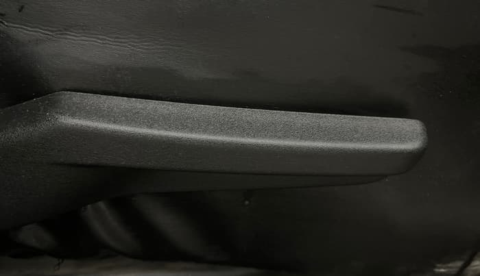 2016 Maruti Baleno ZETA CVT PETROL 1.2, CNG, Automatic, 94,995 km, Driver Side Adjustment Panel