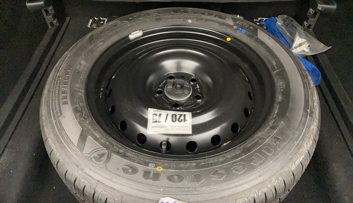 2022 Jeep Compass MODEL S (O) 1.4 PETROL DCT, Petrol, Automatic, 17,591 km, Spare Tyre