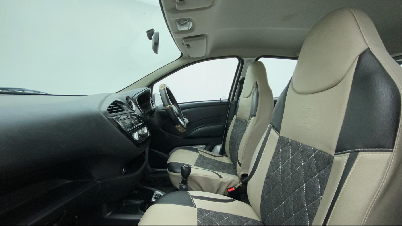 2018 Datsun Redi Go T (O), Petrol, Manual, 31,913 km, Right Side Front Door Cabin