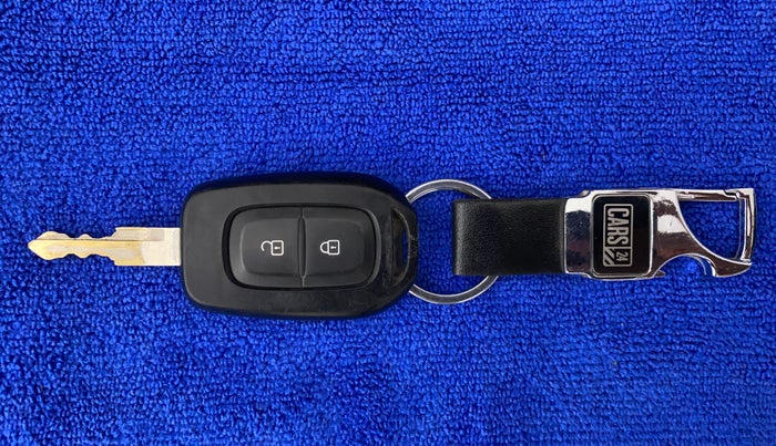 2018 Datsun Redi Go T (O), Petrol, Manual, 31,913 km, Key Close Up