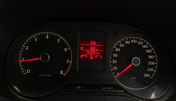 2013 Volkswagen Polo HIGHLINE1.2L, Petrol, Manual, 1,42,355 km, Odometer Image