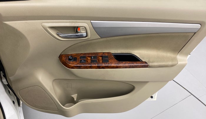 2017 Maruti Ertiga VDI SHVS, Diesel, Manual, 53,539 km, Driver Side Door Panels Control