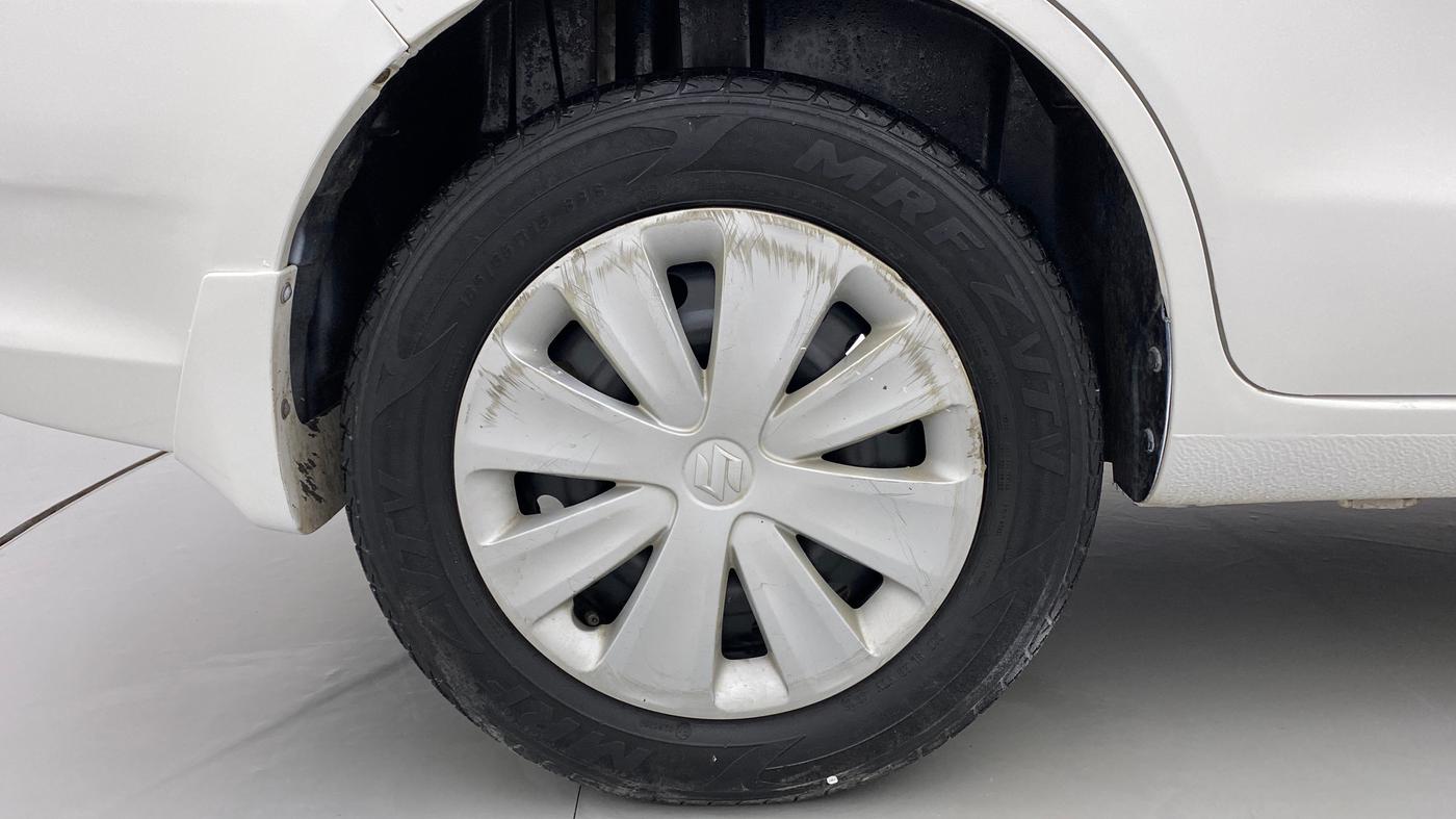 2017 Maruti Ertiga VDI SHVS, Diesel, Manual, 53,539 km, Right Rear Wheel