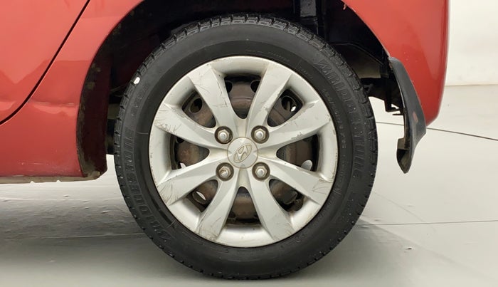 2013 Hyundai Eon MAGNA +, Petrol, Manual, 1,00,432 km, Left Rear Wheel