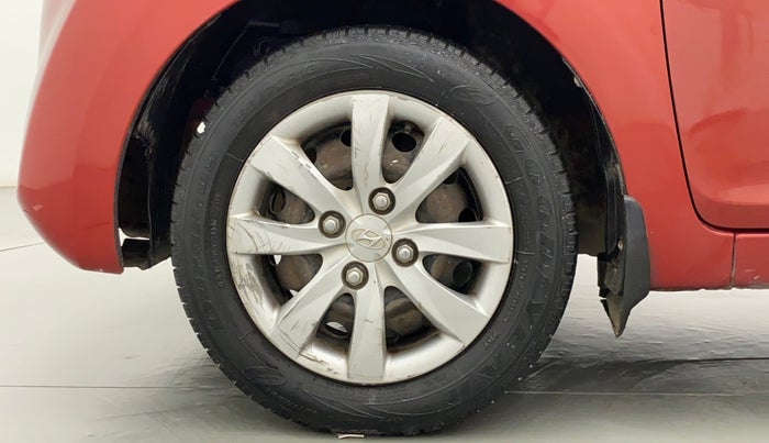2013 Hyundai Eon MAGNA +, Petrol, Manual, 1,00,432 km, Left Front Wheel
