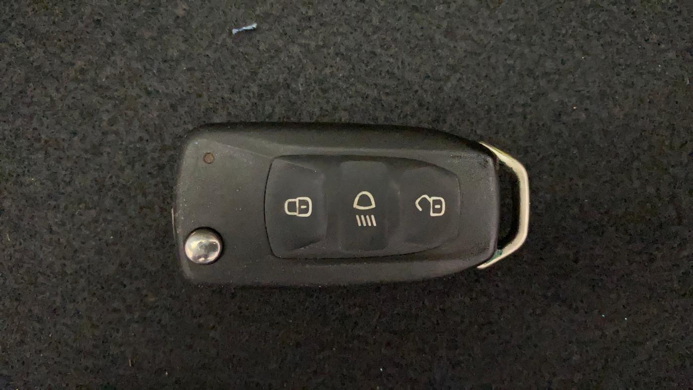 2019 Tata Tiago XZ PLUS PETROL, Petrol, Manual, 57,631 km, Key Close Up