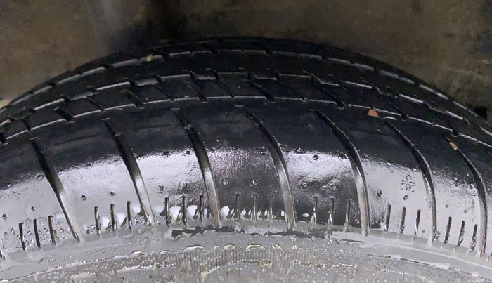 2019 Honda Amaze 1.2L I-VTEC S, Petrol, Manual, 30,257 km, Right Rear Tyre Tread
