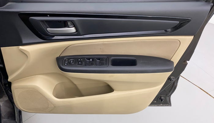 2019 Honda Amaze 1.2L I-VTEC S, Petrol, Manual, 30,257 km, Driver Side Door Panels Control