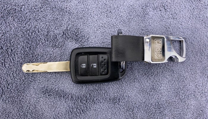 2019 Honda Amaze 1.2L I-VTEC S, Petrol, Manual, 30,257 km, Key Close Up