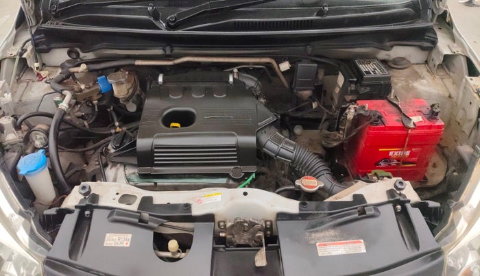 2014 Maruti Celerio VXI AMT, CNG, Automatic, 63,541 km, Engine View