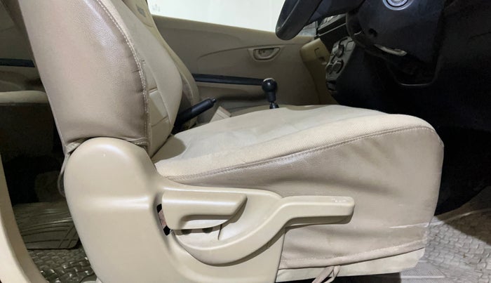 2015 Honda Amaze 1.2L I-VTEC S, Petrol, Manual, 63,651 km, Driver Side Adjustment Panel