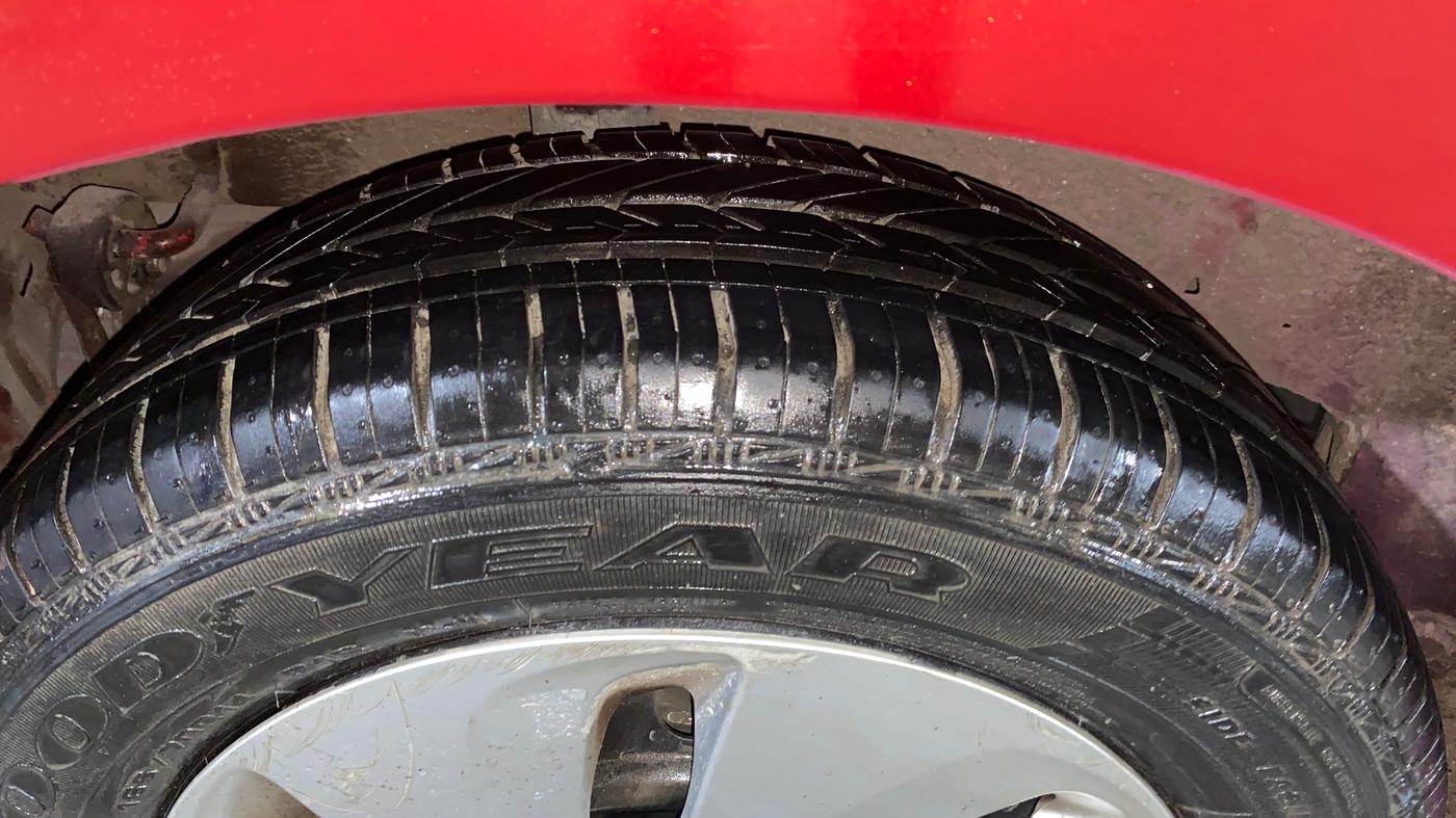 2014 Maruti Celerio ZXI, Petrol, Manual, 47,973 km, Right Rear Tyre Tread