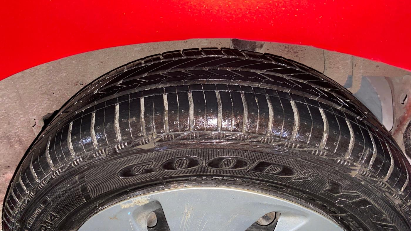 2014 Maruti Celerio ZXI, Petrol, Manual, 47,973 km, Left Rear Tyre Tread