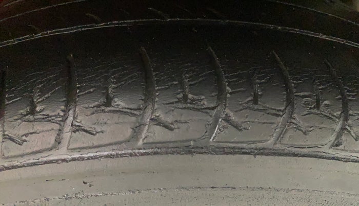 2015 Maruti Celerio VXI AMT, Petrol, Automatic, 54,548 km, Left Rear Tyre Tread