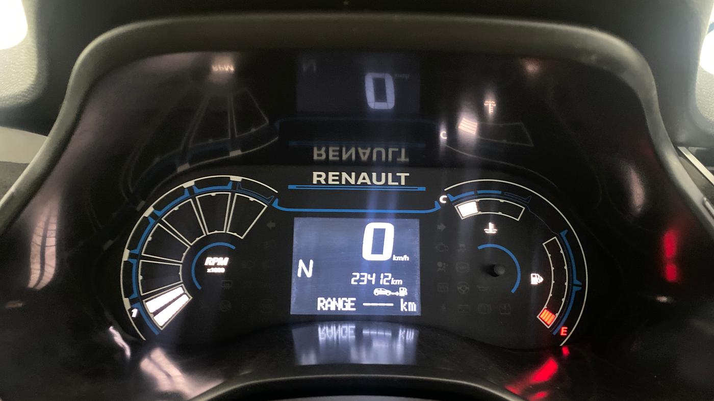 2022 Renault TRIBER RXT AMT, Petrol, Automatic, 23,405 km, Odometer Image