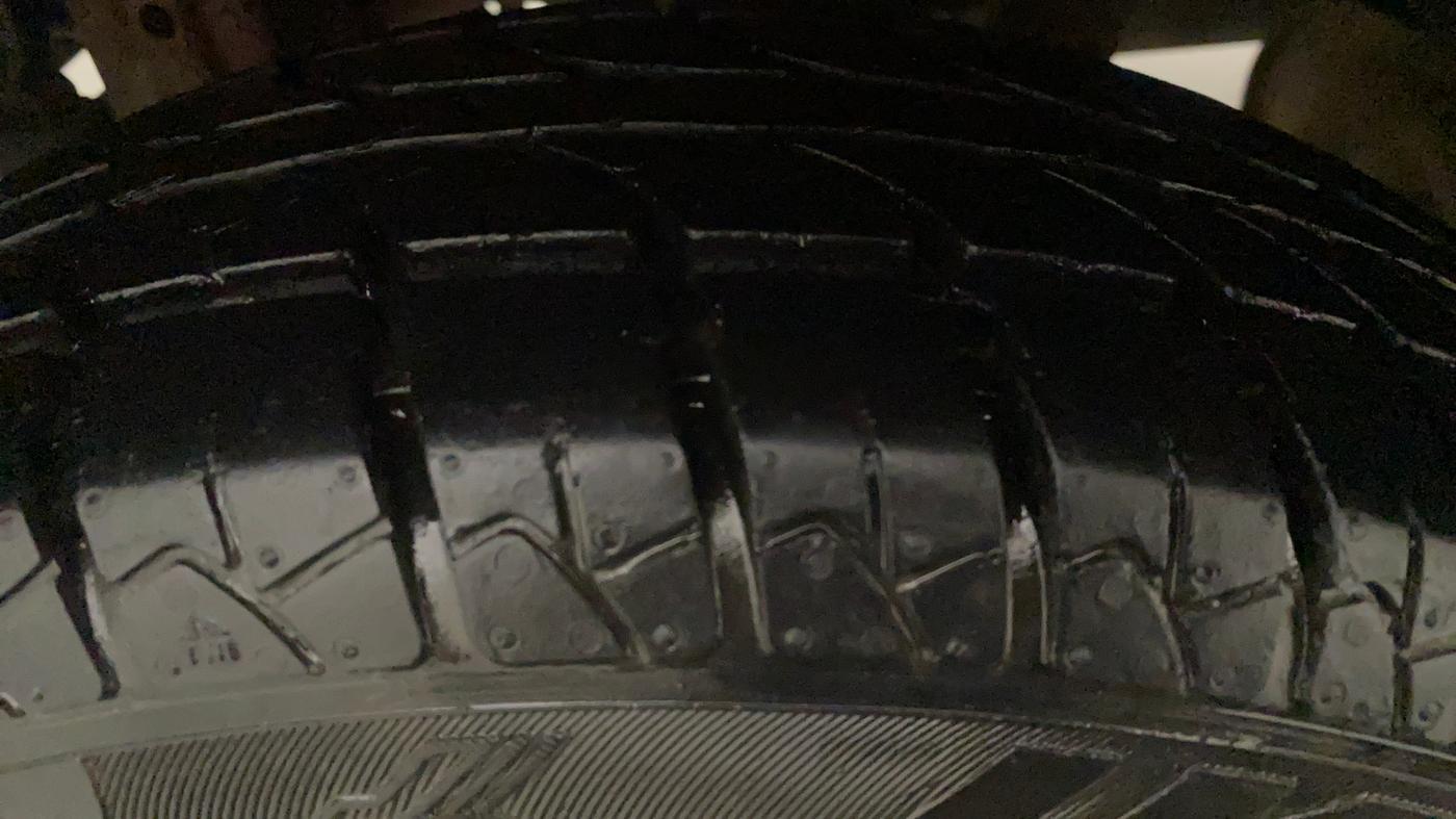 2015 Maruti Alto K10 VXI AMT, Petrol, Automatic, 50,280 km, Right Front Tyre Tread