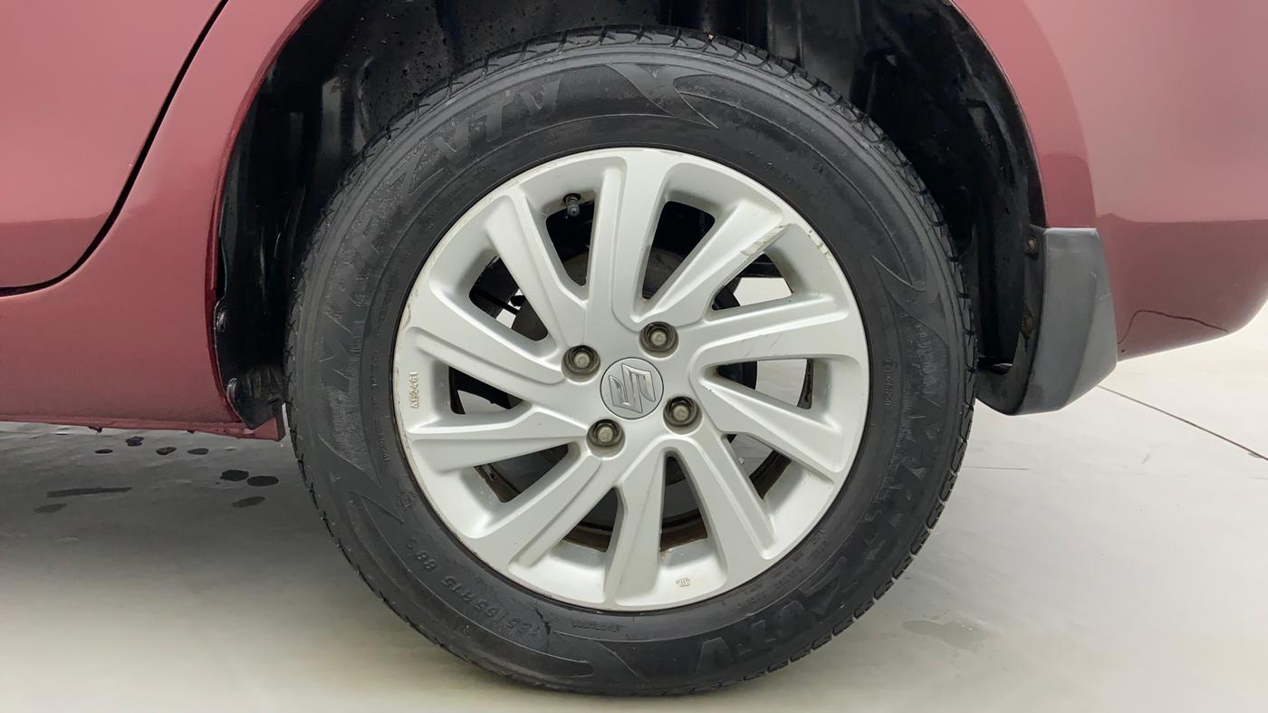 2015 Maruti Swift Dzire ZDI, Diesel, Manual, 31,708 km, Left Rear Wheel