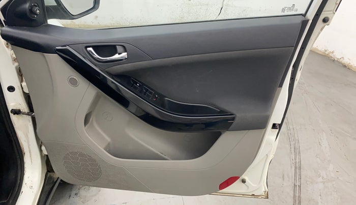 2019 Tata NEXON XZ PLUS PETROL, Petrol, Manual, 59,340 km, Driver Side Door Panels Control