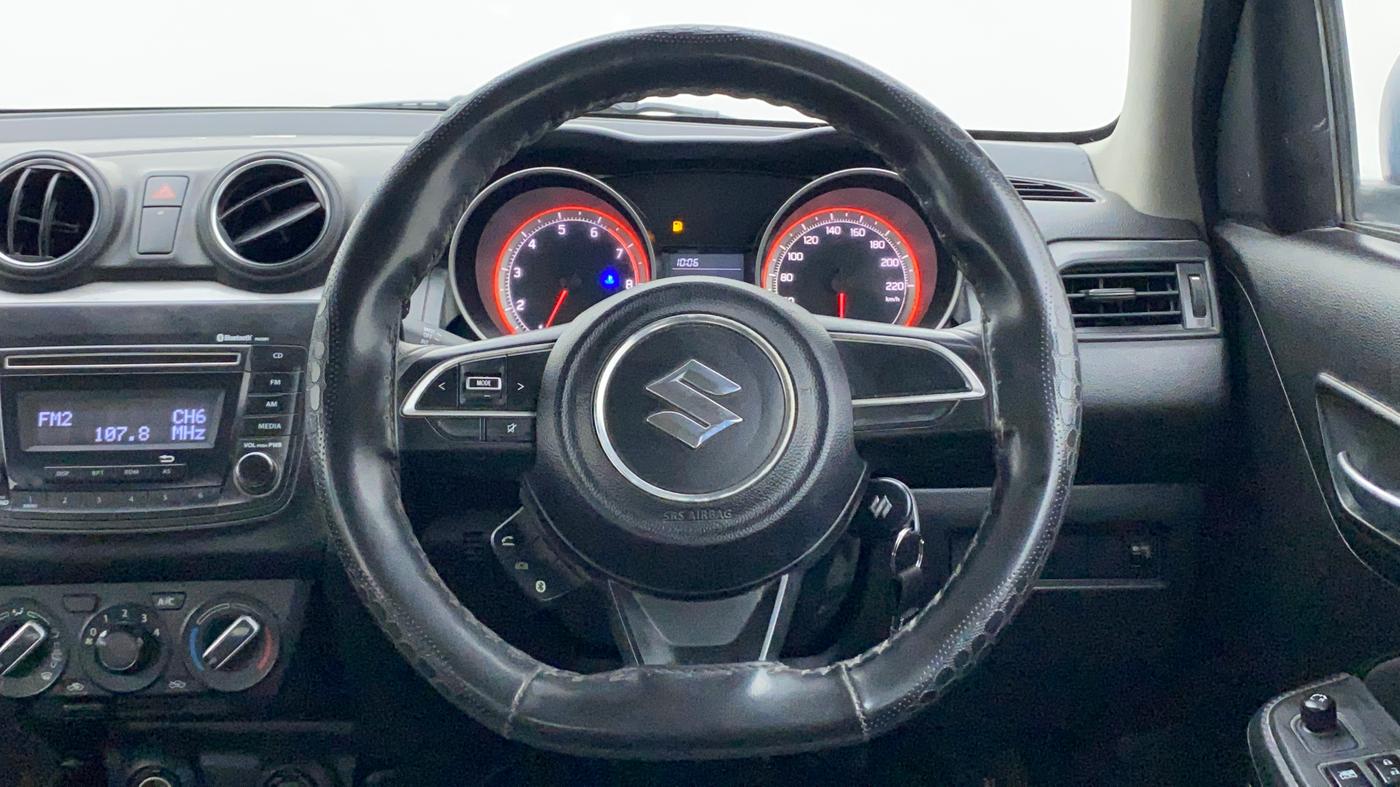 2019 Maruti Swift VXI, Petrol, Manual, 37,400 km, Steering Wheel Close Up
