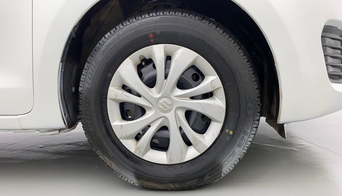 2019 Maruti Swift VXI, Petrol, Manual, 37,400 km, Right Front Wheel